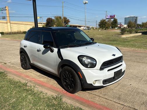 2015 MINI Countryman Cooper S