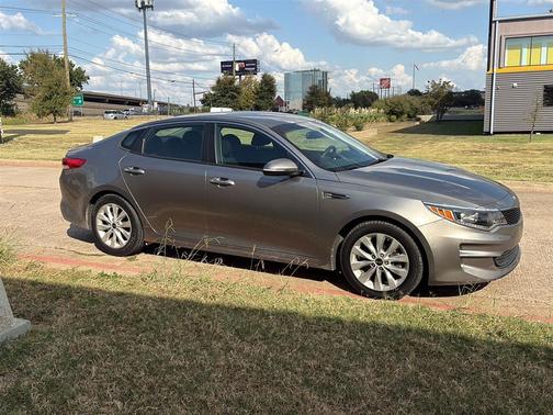 2017 Kia Optima LX