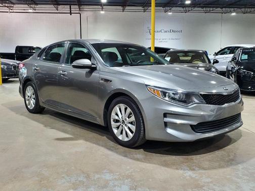 2017 Kia Optima LX