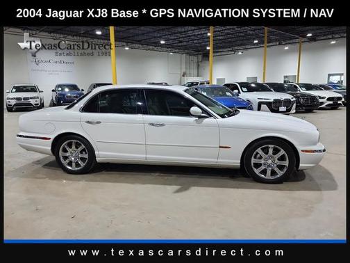 2004 Jaguar XJ Base