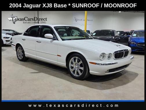 2004 Jaguar XJ Base