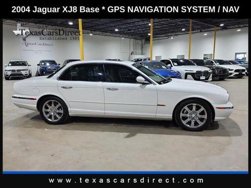 2004 Jaguar XJ Base