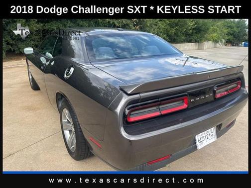 2018 Dodge Challenger SXT