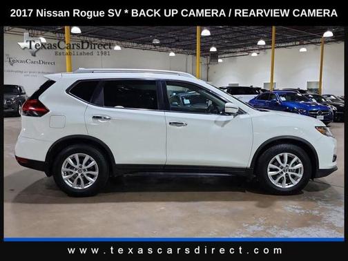 2017 Nissan Rogue SV