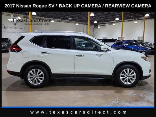 2017 Nissan Rogue SV