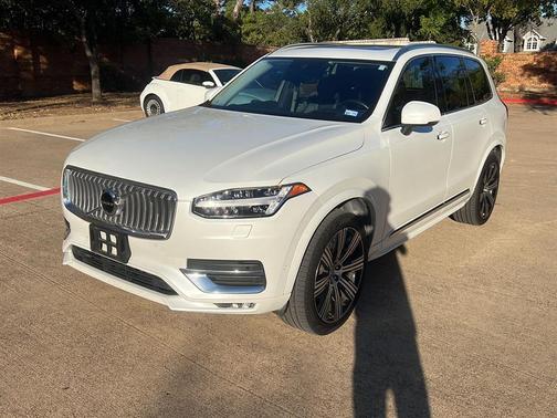 2022 Volvo XC90 T6 Inscription