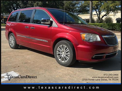 2014 Chrysler Town & Country Touring-L