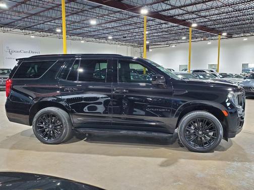 2022 GMC Yukon SLT