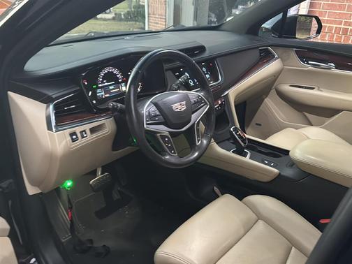 2017 Cadillac XT5 Premium Luxury