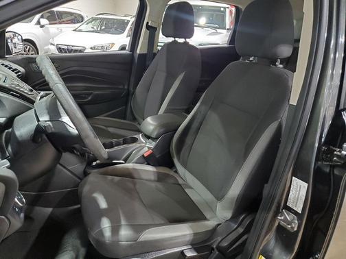 2016 Ford Escape S