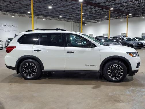 2019 Nissan Pathfinder SL