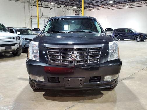 2012 Cadillac Escalade Luxury