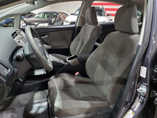 2012 Toyota Prius Plug-in Base