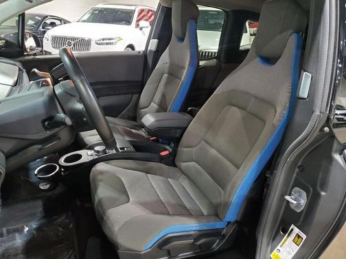 2017 BMW i3 94 Ah w/Range Extender
