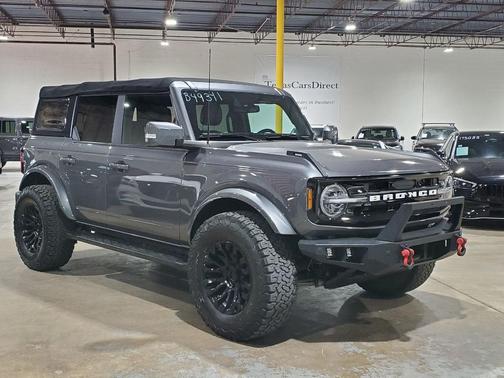 2022 Ford Bronco Outer Banks