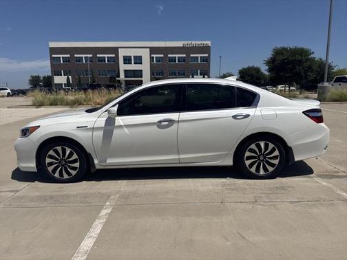 2017 Honda Accord Hybrid Base