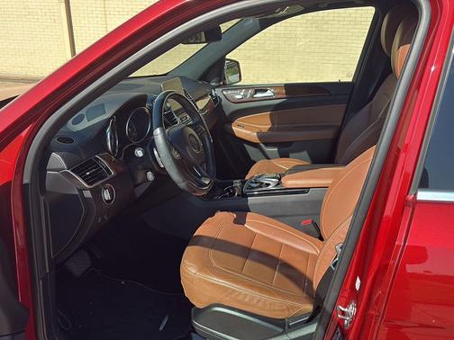 2018 Mercedes-Benz GLS 450 4MATIC
