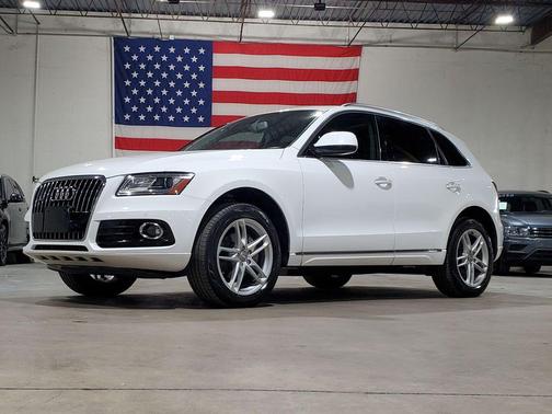 2017 Audi Q5 2.0T Premium Plus