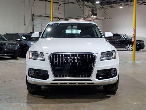 2017 Audi Q5 2.0T Premium Plus