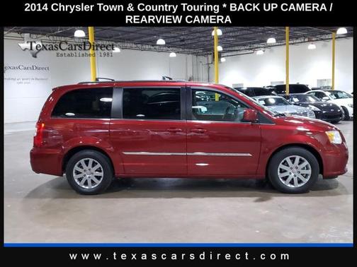 2014 Chrysler Town & Country Touring