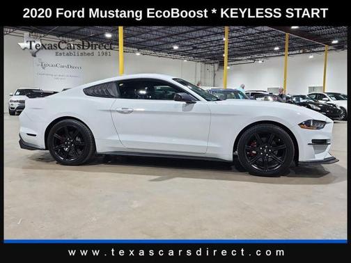 2020 Ford Mustang EcoBoost