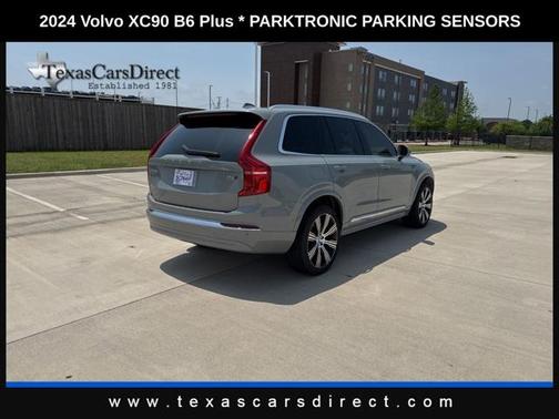 2024 Volvo XC90 B6 Plus Bright Theme 7-Seater