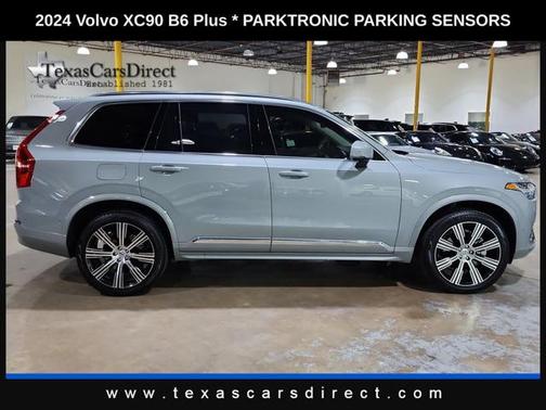 2024 Volvo XC90 B6 Plus Bright Theme 7-Seater