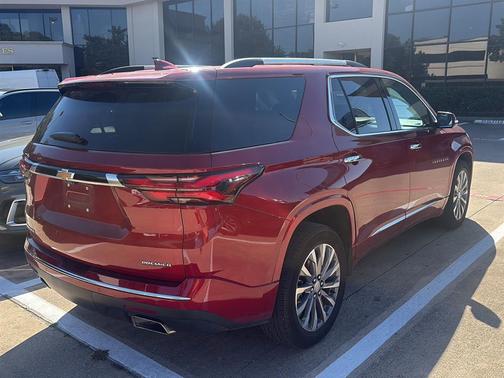 2023 Chevrolet Traverse Premier