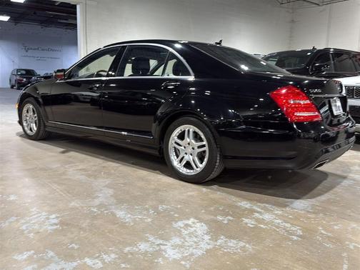 2011 Mercedes-Benz S-Class S 550