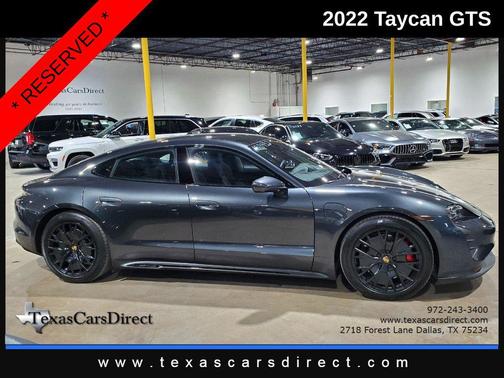 2022 Porsche Taycan GTS