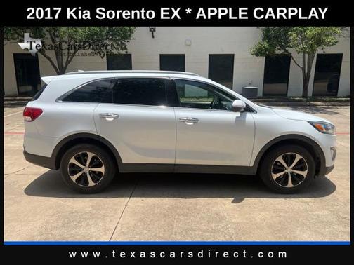 2017 Kia Sorento EX