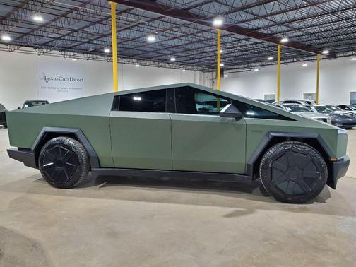 2024 Tesla Cybertruck All-Wheel Drive