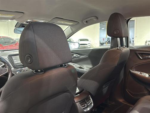 2017 Chevrolet Malibu 1LT