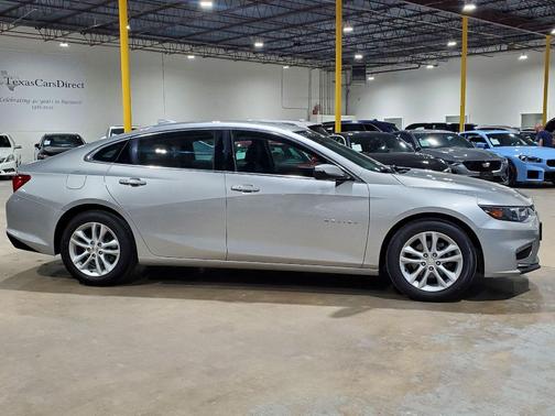 2017 Chevrolet Malibu 1LT