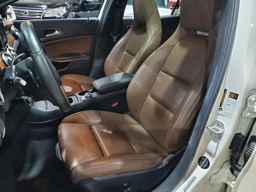 2016 Mercedes-Benz GLA-Class 4MATIC