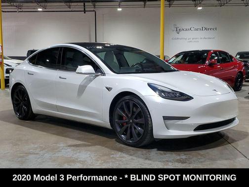 Pearl White Multi-Coat 2020 Tesla Model 3 Performance