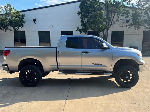 2013 Toyota Tundra Grade