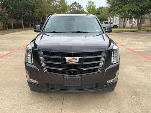 2018 Cadillac Escalade ESV Luxury