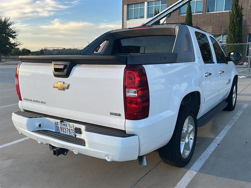 2011 Chevrolet Avalanche 1500 LT