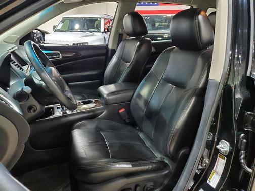 2013 Nissan Pathfinder Platinum