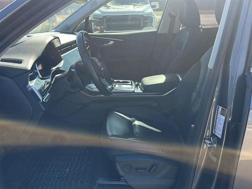 2020 Audi Q7 55 Prestige