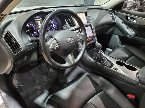 2016 INFINITI Q50 2.0T Premium