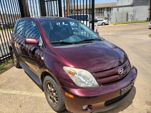 2005 Scion xA 5-DOOR