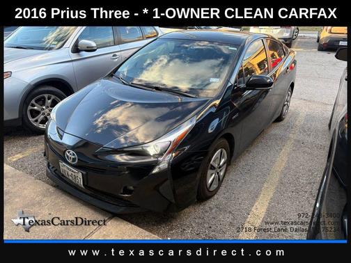 2016 Toyota Prius Three
