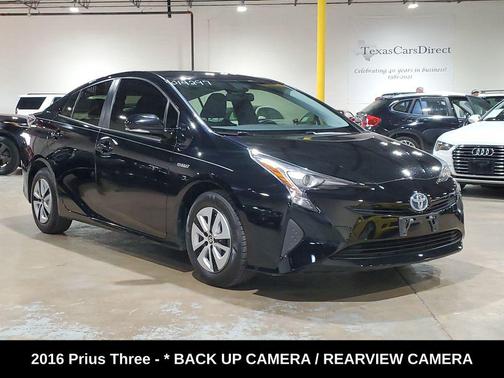 2016 Toyota Prius Three