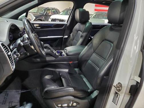 2019 Porsche Cayenne Base