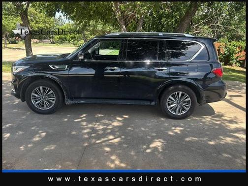 2022 INFINITI QX80 Luxe