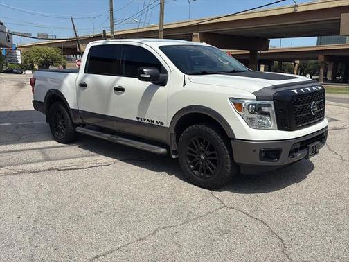 2018 Nissan Titan Platinum Reserve