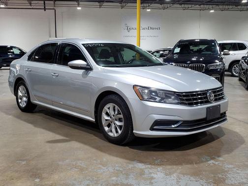 2017 Volkswagen Passat 1.8T S