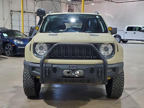 2018 Jeep Renegade Trailhawk